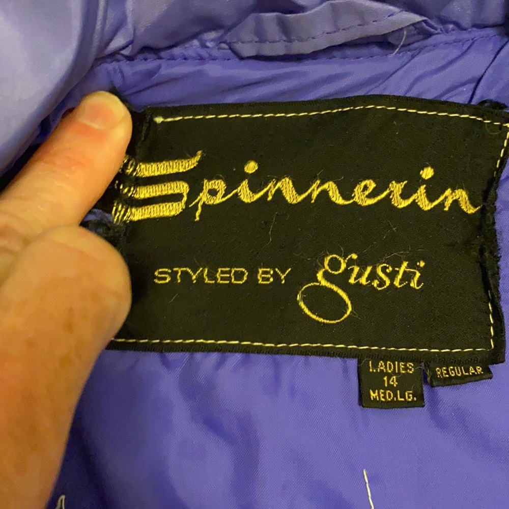 Ski/Winter jacket - Picture 2 of 12